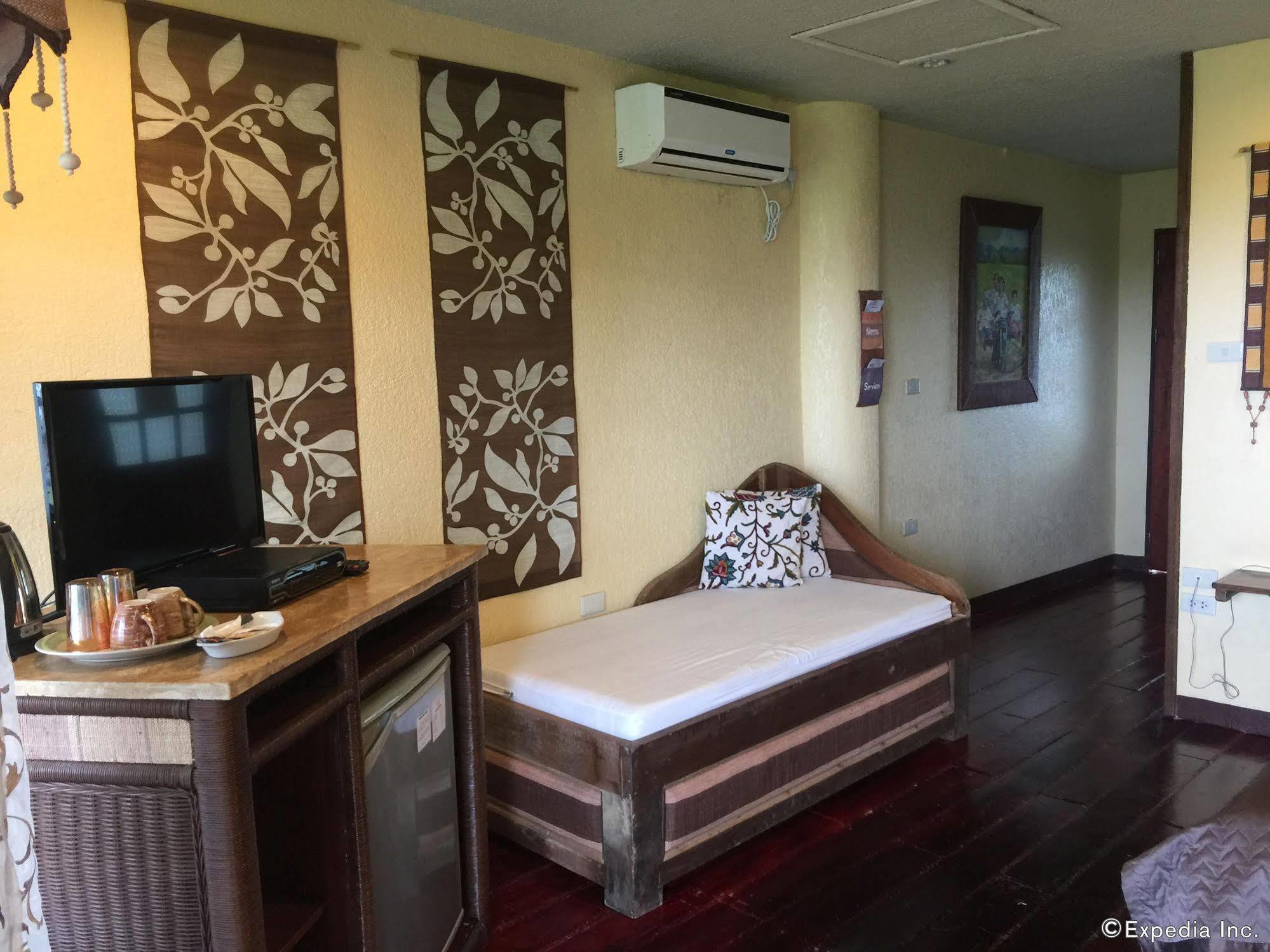 Bohol Bee Farm Hotel Panglao Exterior photo
